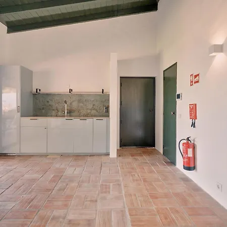 Luxury Eco *